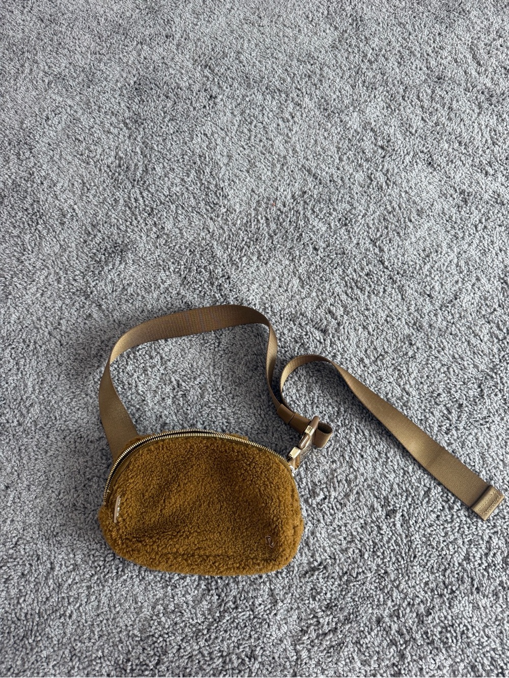 Women’s Tan Sherpa Crossbody Bag - Casual Everyday Shoulder Bag